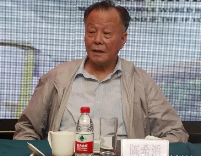 北京空軍原副司令員、中將陳希滔